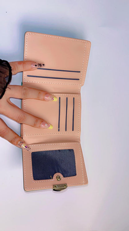 FONMOR Mini Leather Card Holder Wallet – Compact Snap Closure Coin & Card Case (Green)