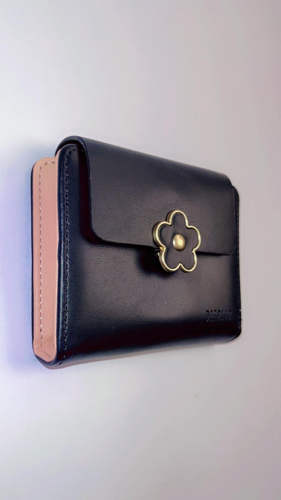Elegant Floral Snap Leather Wallet – Compact & Stylish Everyday Essential