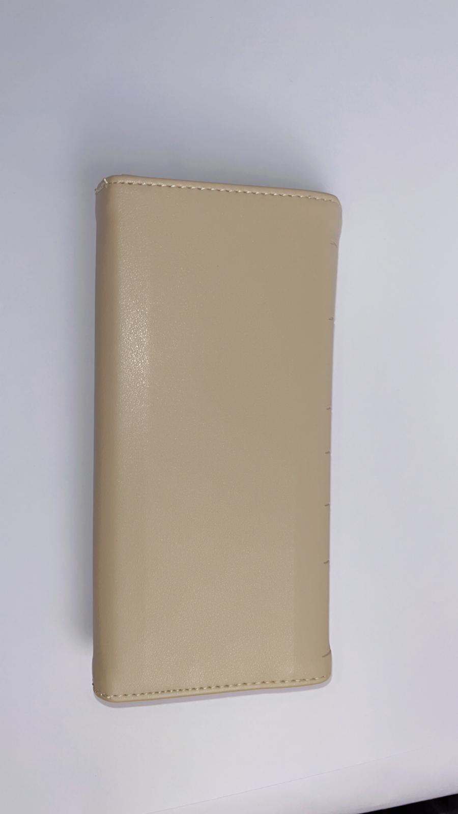 Elegant Beige Crocodile-Embossed Long Wallet for Women – Snap Closure & Spacious Interior