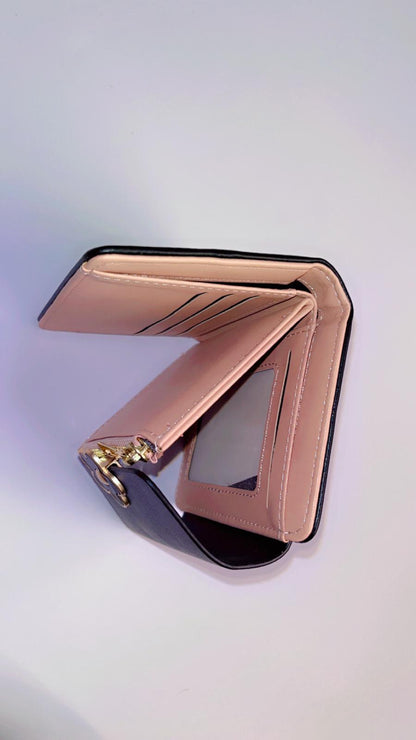 Elegant Floral Snap Leather Wallet – Compact & Stylish Everyday Essential