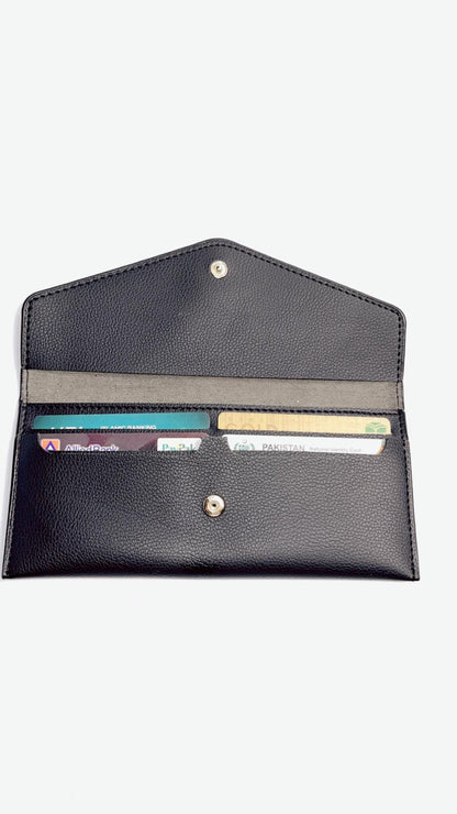 Elegant Long Leather Wallet for Women – Slim Clutch-Style Card & Cash Organizer